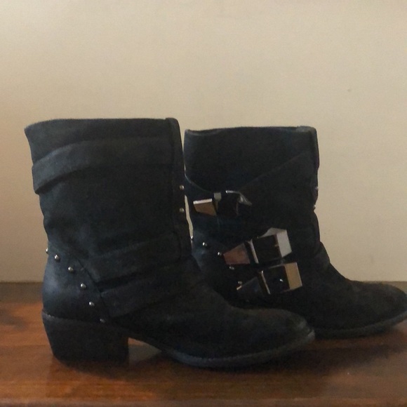 B makowsky suede calf boots! Worn once! - Picture 4 of 5
